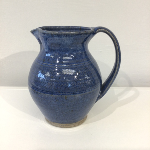 WPE8 Large decorative Jug Large c11b8415 c3a4 4b3e a4bd 9160189ad919
