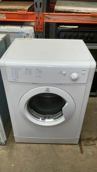 INDESIT Tumble Dryer - Vented BTC20366 Large btc20366