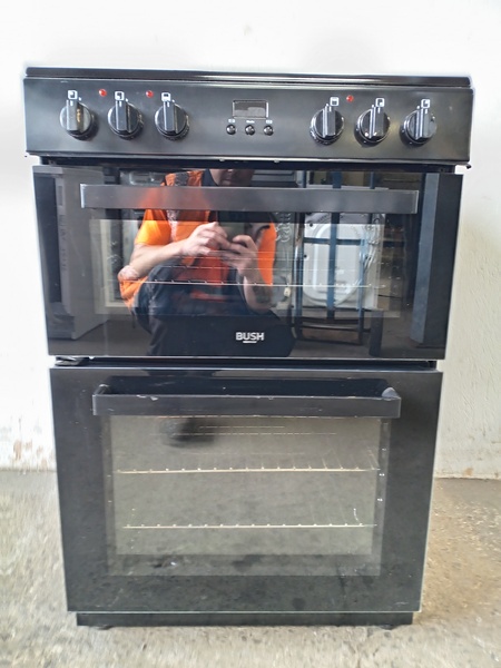 BUSH Freestanding Electric Cooker BEC22793 Large bec22793