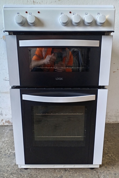 LOGIK Freestanding Electric Cooker BEC22862 Large bec22862
