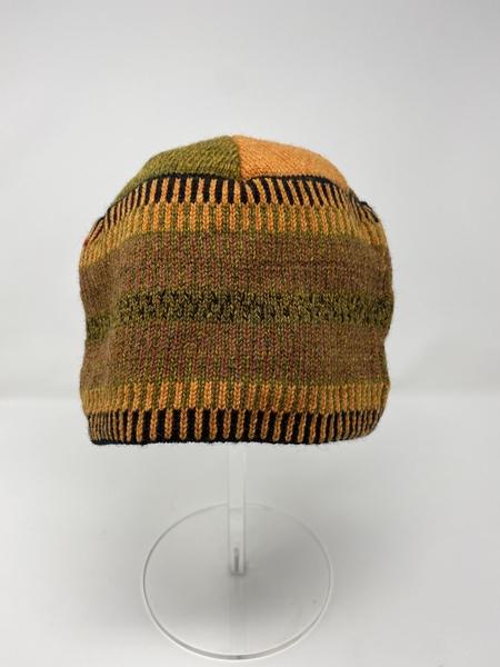 Bfa263 Black and bronze hat Large c51c812c 534d 44a9 af84 919cfeb42cc7