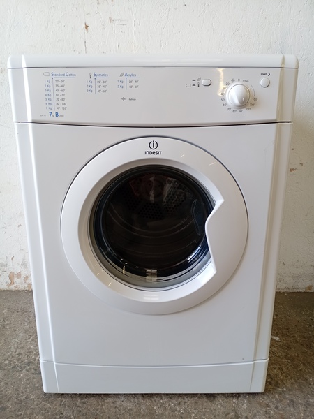 INDESIT Tumble Dryer - Vented BTC22667 Large btc22667