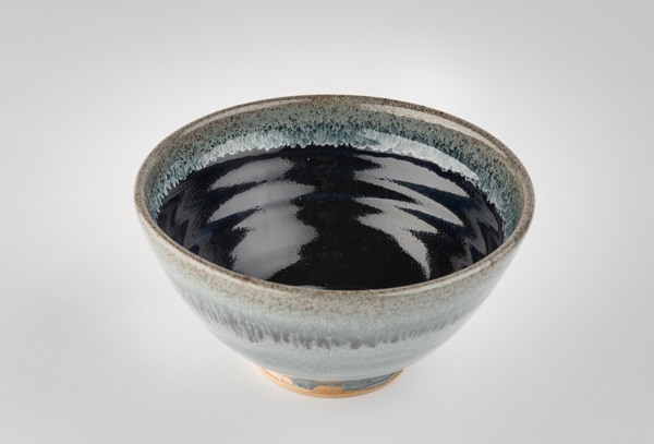 Jo Whiteley - Ceramic Bowl Navy Large present makers thg objects 3 235