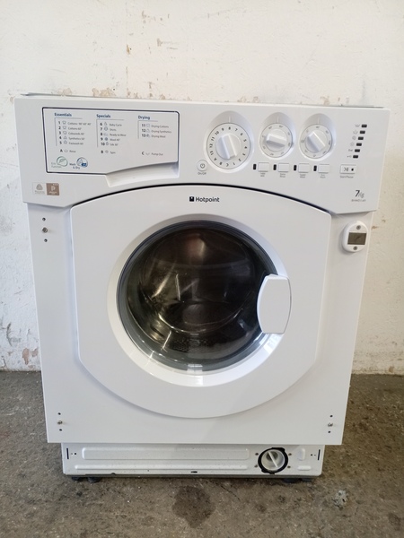HOTPOINT Integrated Washer Dryer BLC24198 Large blc24198
