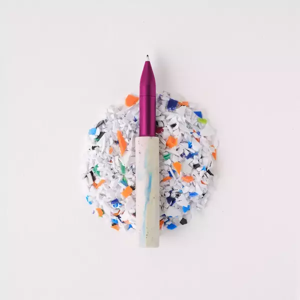 Large wren funfetti