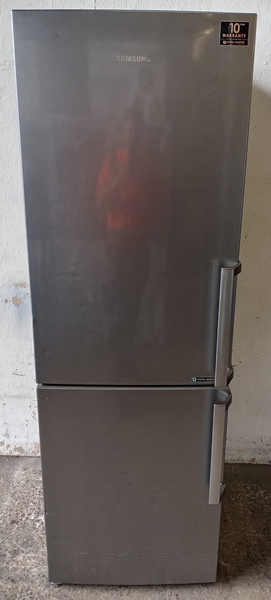 SAMSUNG Fridge Freezer BRC23214 Large brc23214