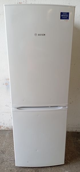 BOSCH Fridge Freezer BRC23288 Large brc23288