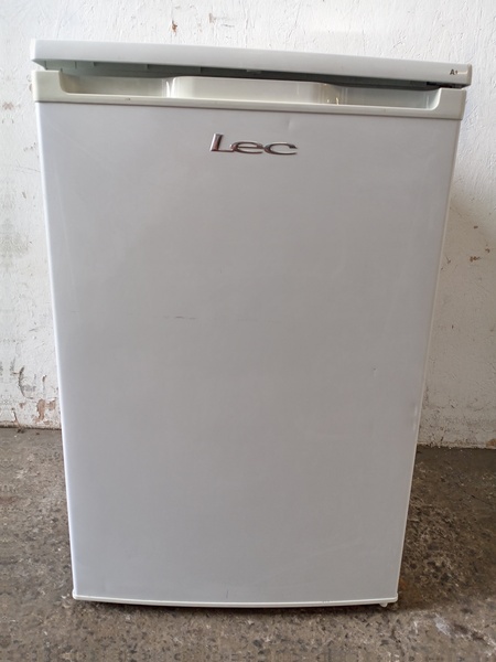 LEC Under Counter Fridge With Ice Box BRC23339 Large brc23339