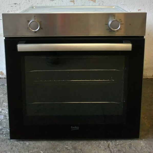 BEKO Built In Single Oven GGL5469 / Budget Appliances Ltd